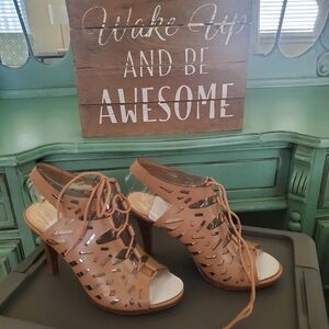 Elegant Tan Lace-Up Heeled Sandals